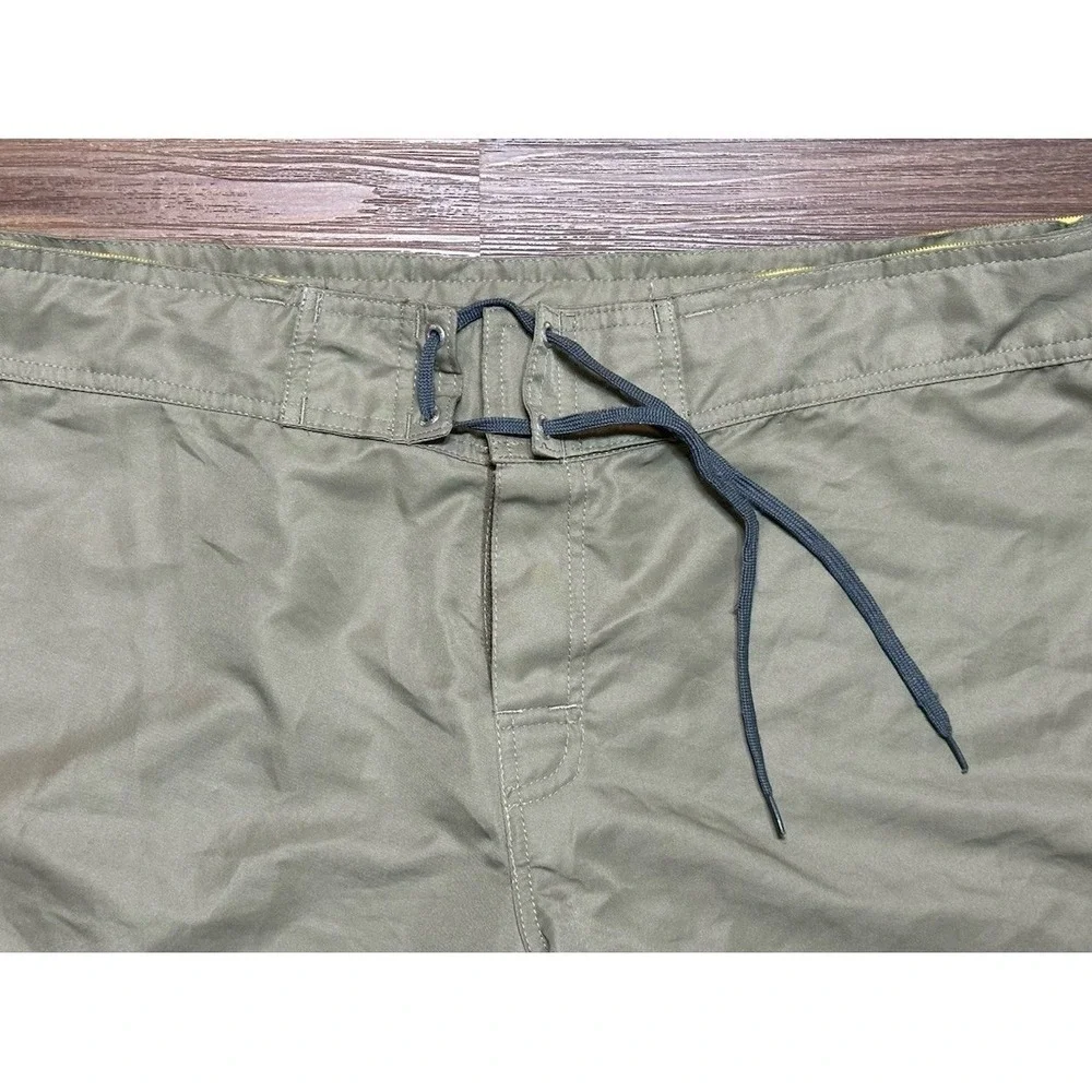 686 Six Eight Six Brown Cargo Hybrid Board Shorts Swimwear Men's Sz XL